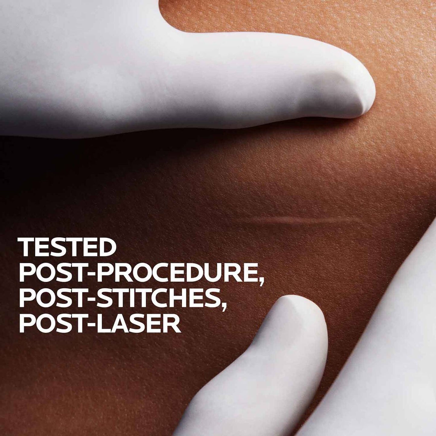 cicaplast-gel-b5-skin-protectant-v4 06-cicaplast-gel-model-1500x1500.jpg
