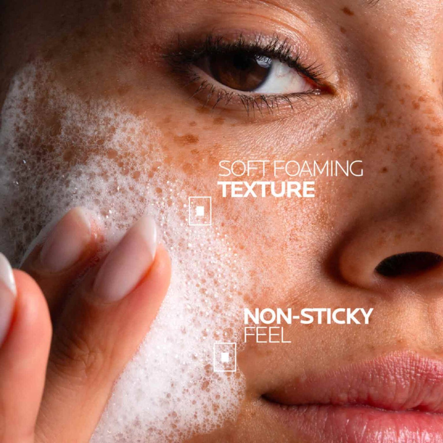 effaclar-supramolecular-oil-and-pores-jelly-cleanser-g8 Supramolecular-Cleanser_D2C-ATF-Texture_1500x1500.jpg